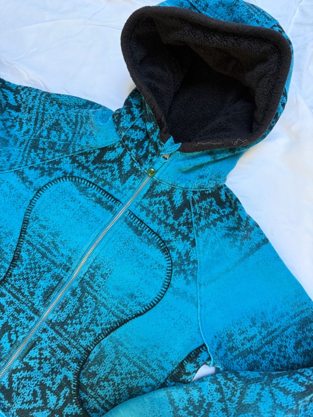Lululemon Special Edition scuba zip-up hoodie - Picture 2 of 10